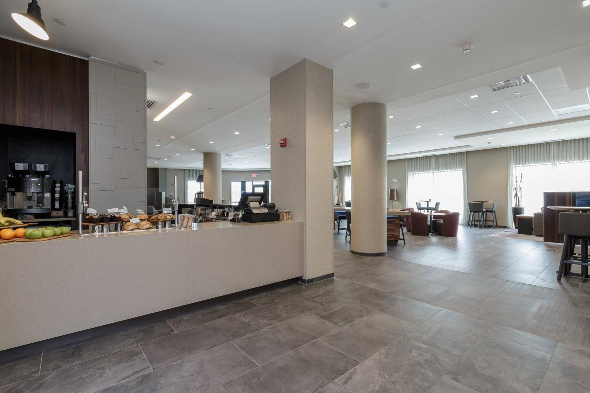 Courtyard By Marriott South Bend Downtown Hotel Exterior photo